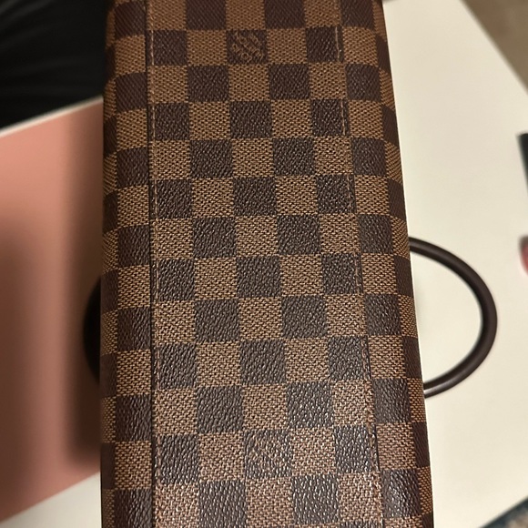 Louis Vuitton Triana Handbag - EUC - Picture 4 of 8